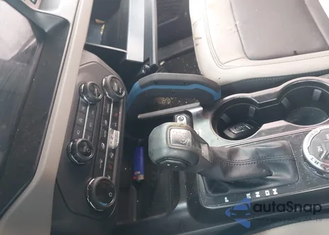 2023 Ford Bronco Wildtrak z USA, uszkodzony, nr VIN 1FMEE5DP9PLB43528